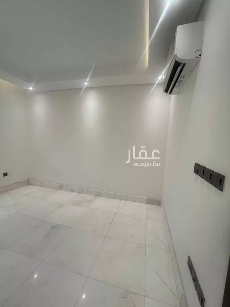 2 bedroom apartment in Al Nuzhah, Jeddah 4