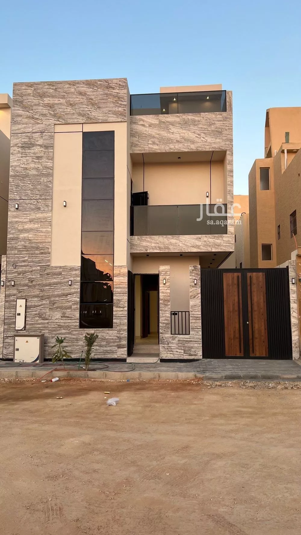 6 bedroom villa in Al Mahdiyyah 2