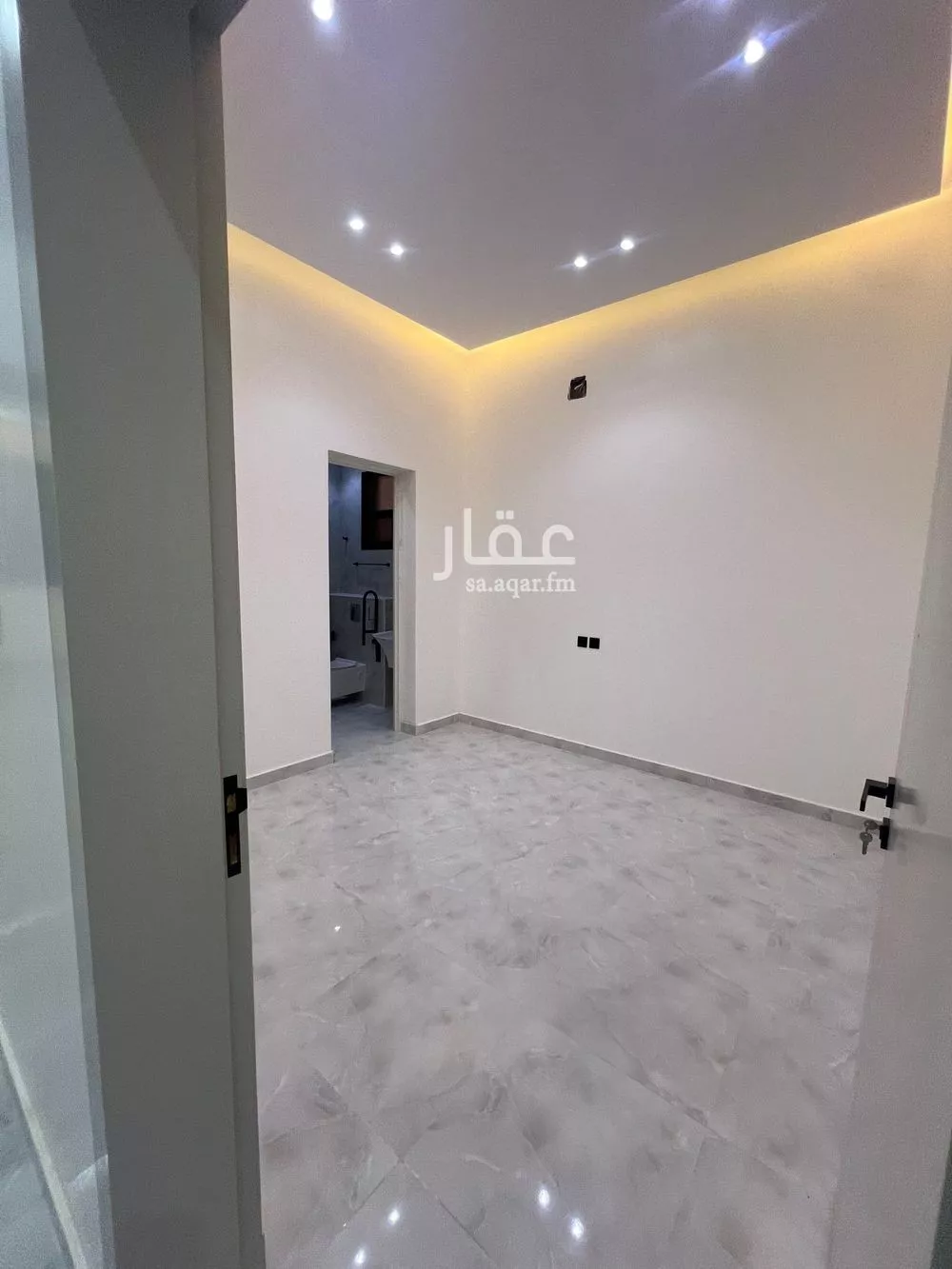 6 bedroom villa in Al Mahdiyyah, Riyadh 11