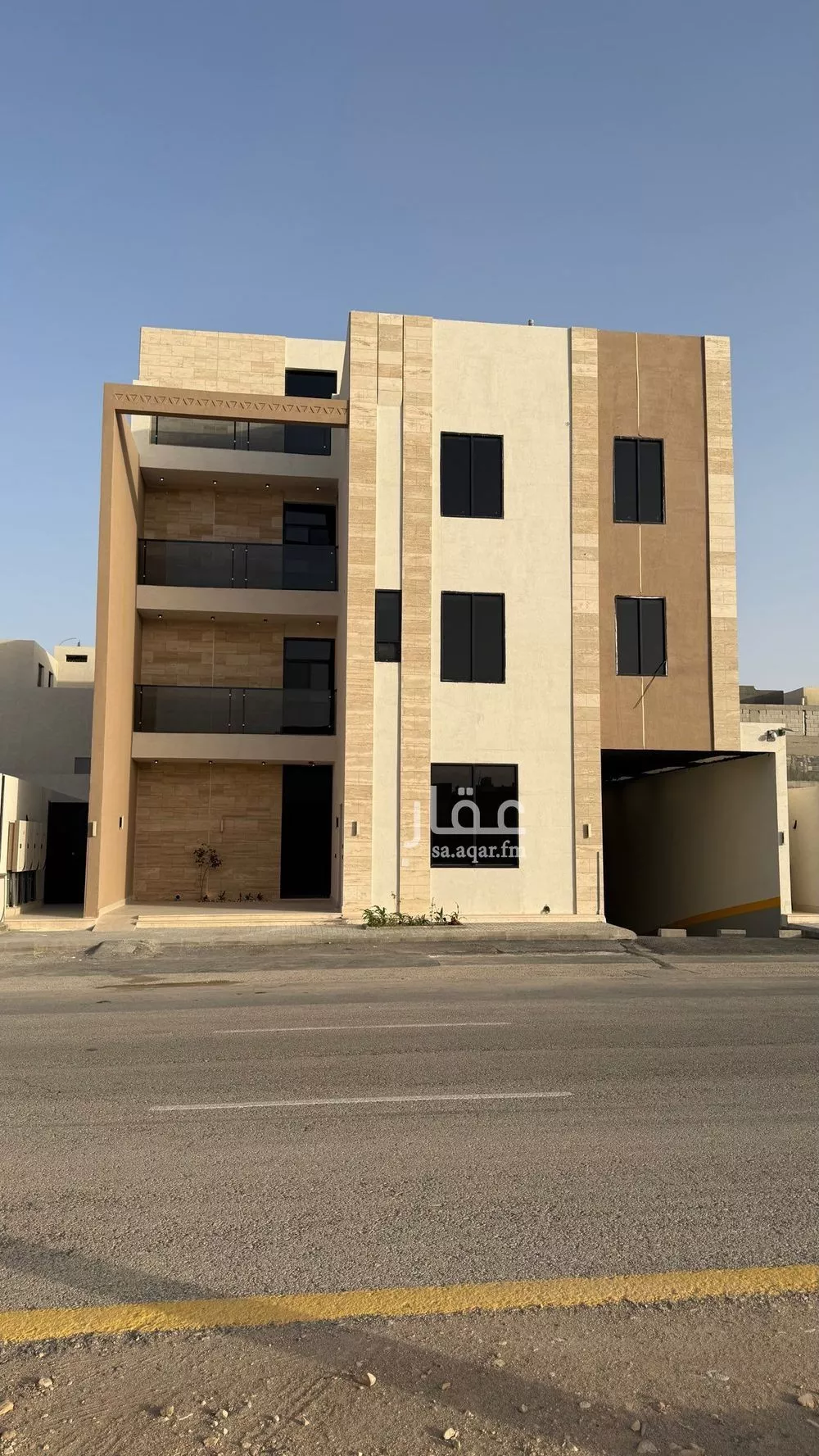 3 bedroom apartment in Al Mahdiyyah 1