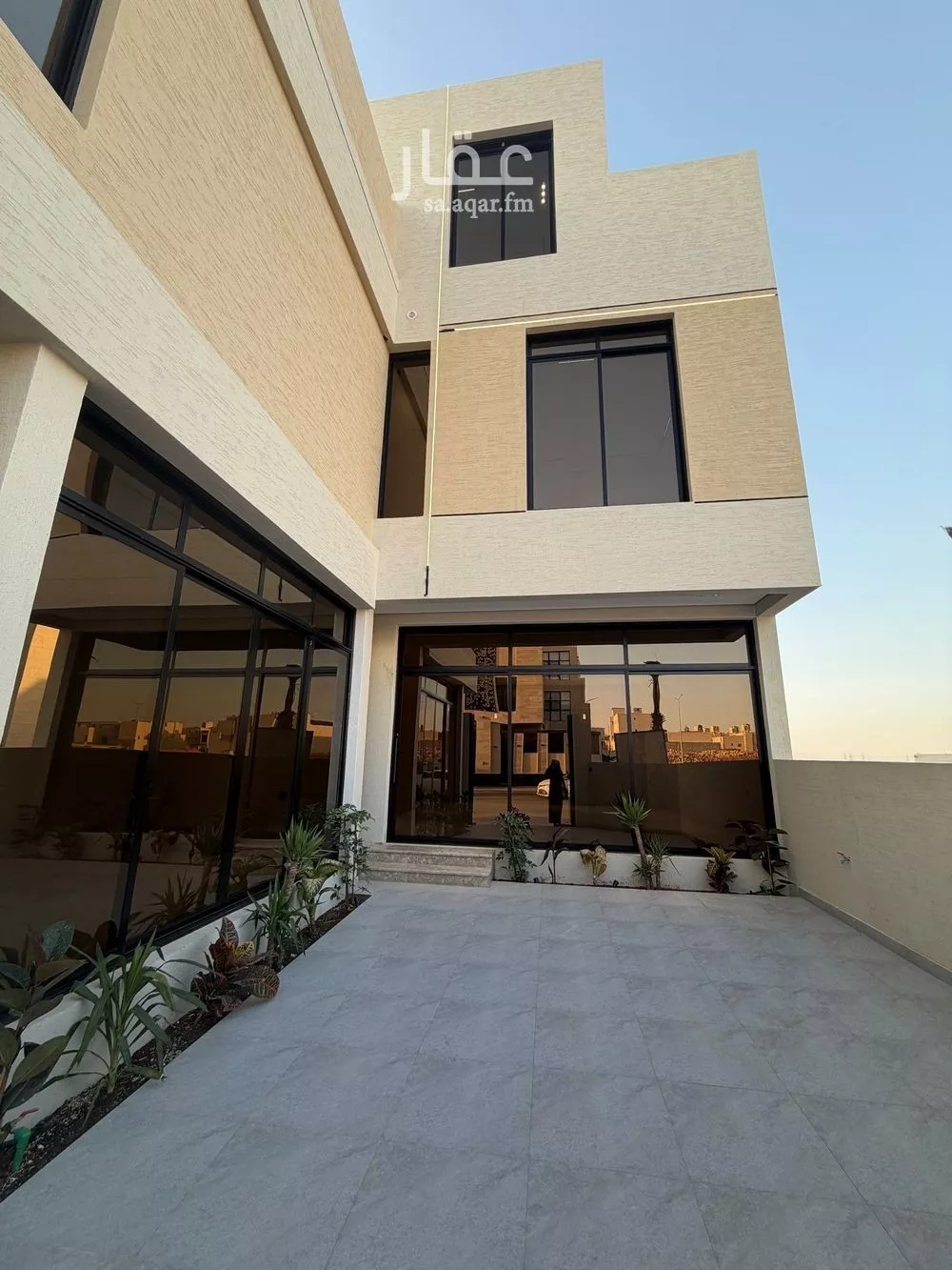 فيلا 6 غرف في المهدية 3