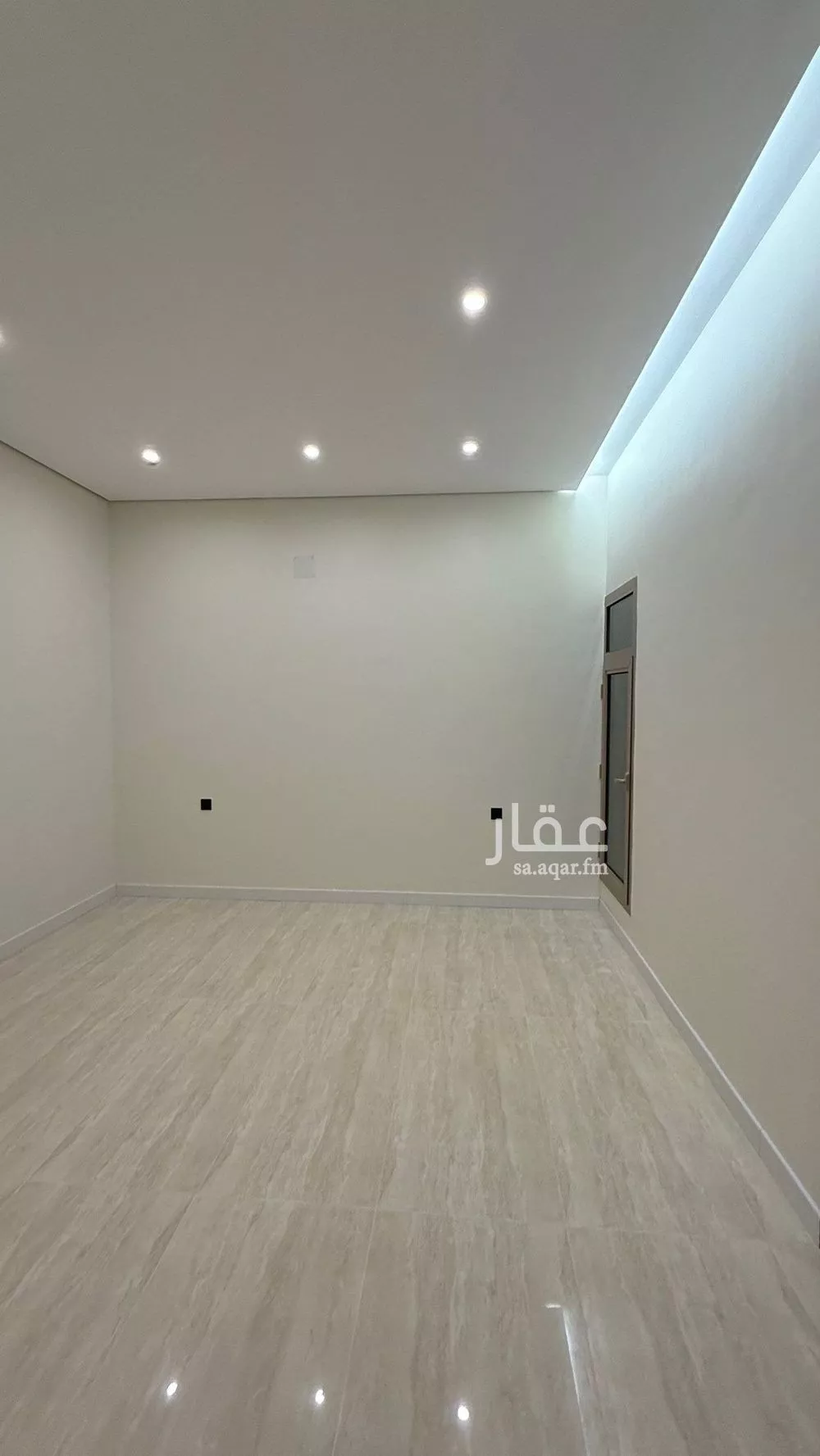 فيلا 6 غرف في المهدية 4