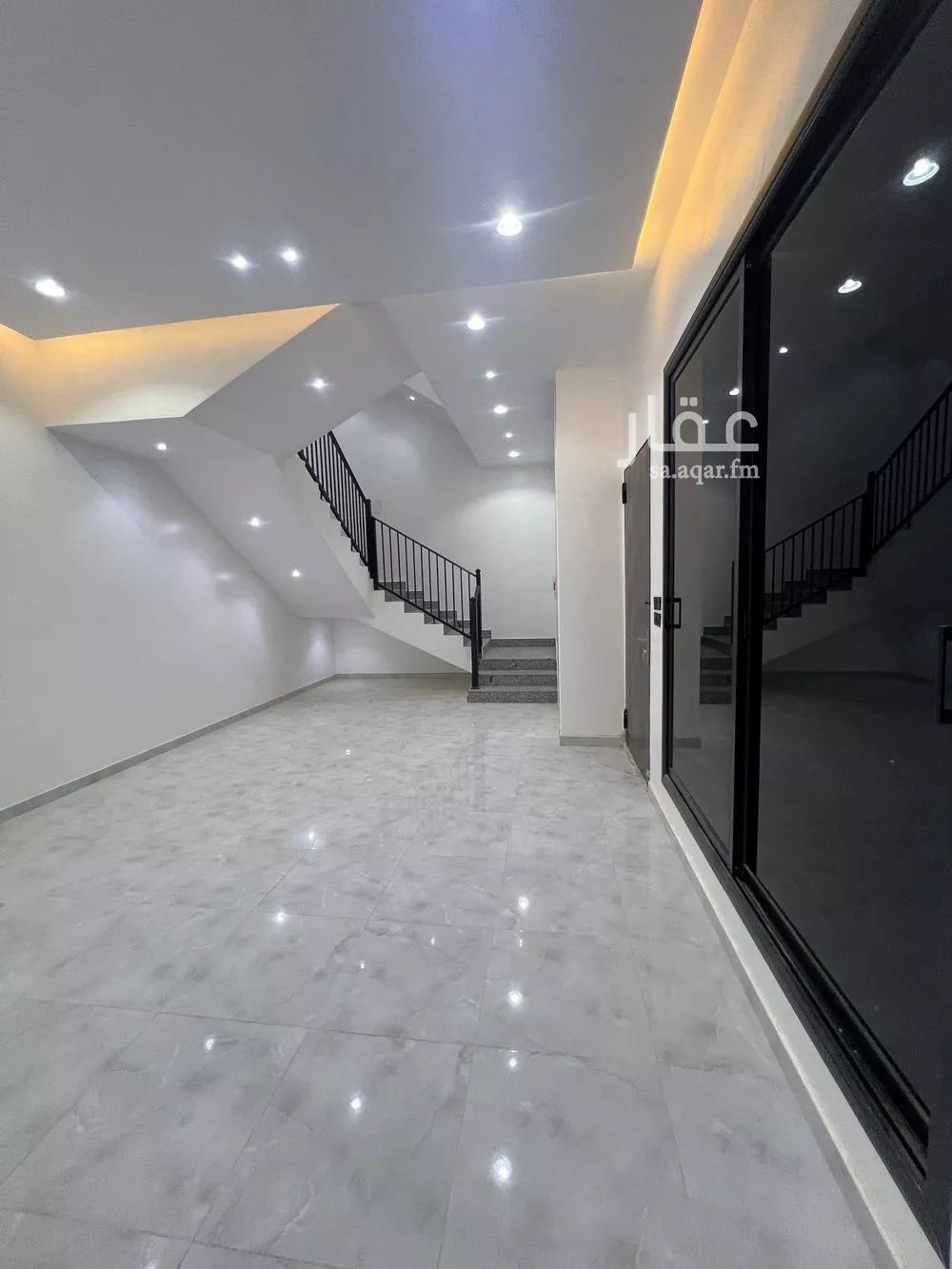 6 bedroom villa in Al Mahdiyyah, Riyadh 4