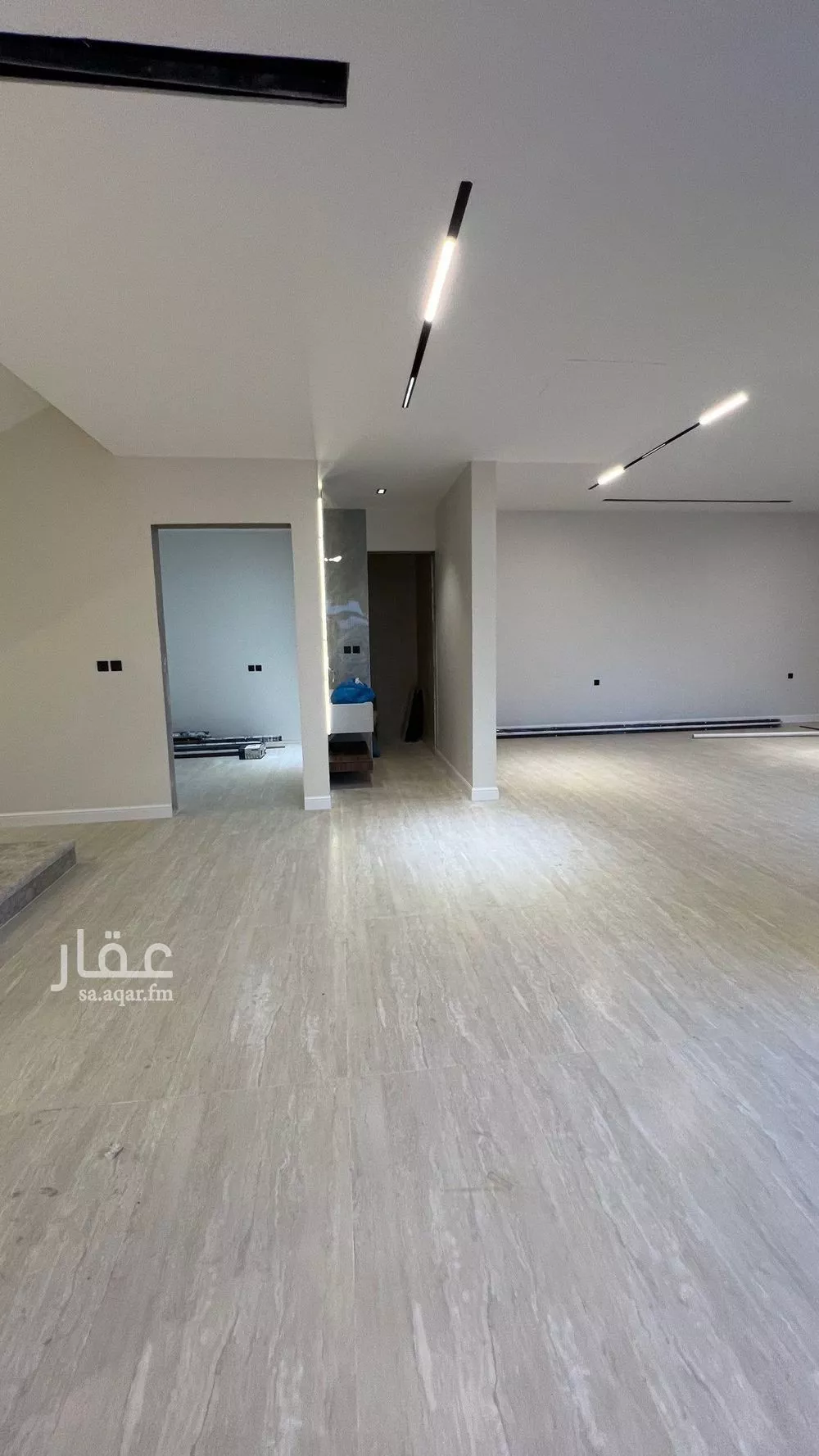 فيلا 6 غرف في المهدية 5