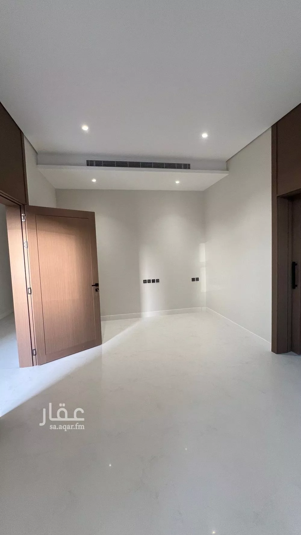 فيلا 6 غرف في المهدية 4