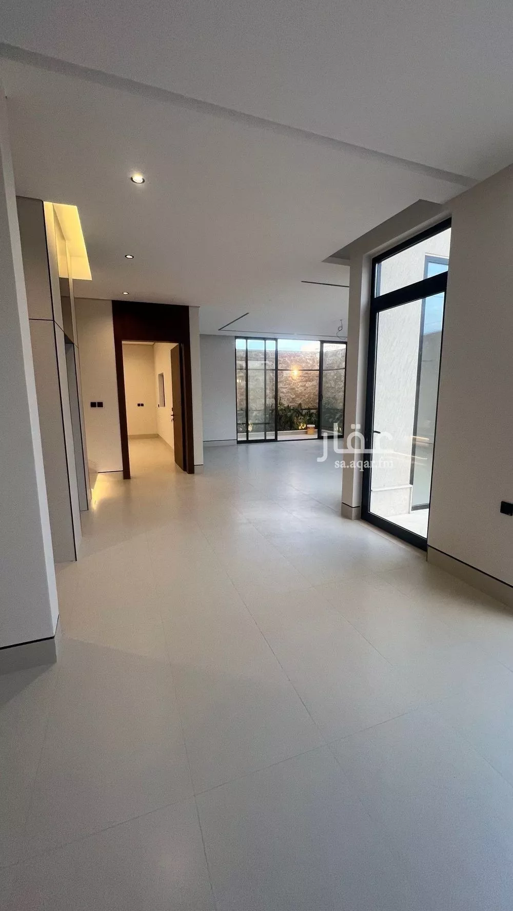 فيلا 6 غرف في المهدية 4