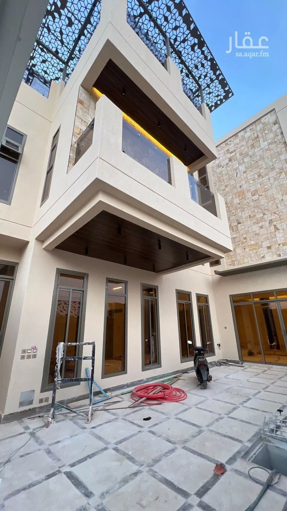 فيلا 5 غرف في المهدية 4