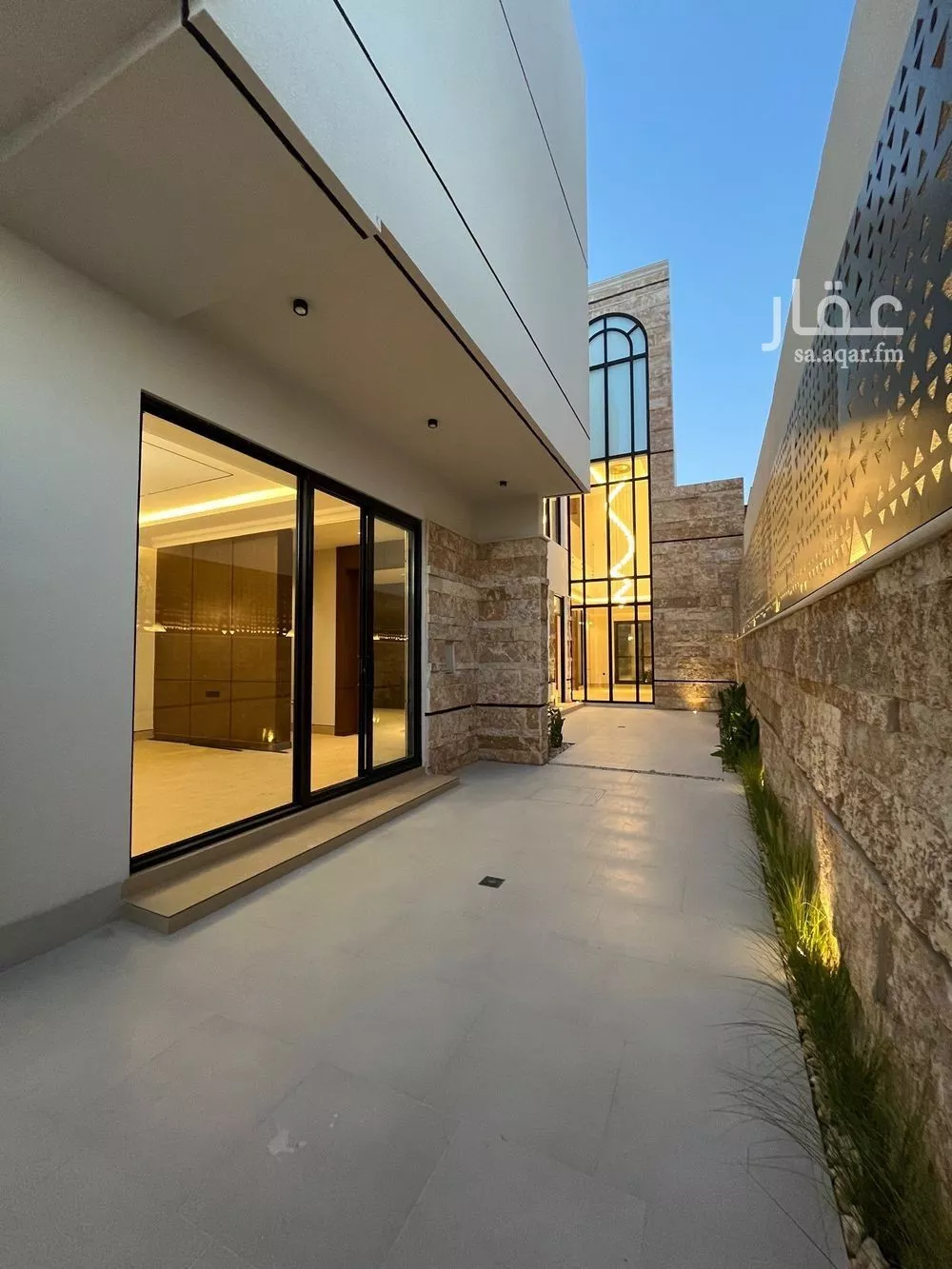 6 bedroom villa in Al Mahdiyyah 3