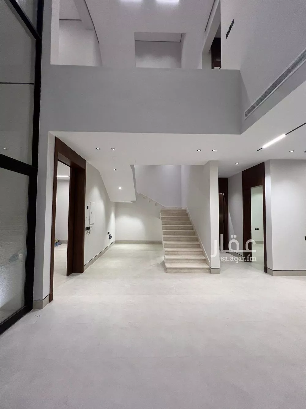 6 bedroom villa in Al Mahdiyyah 2