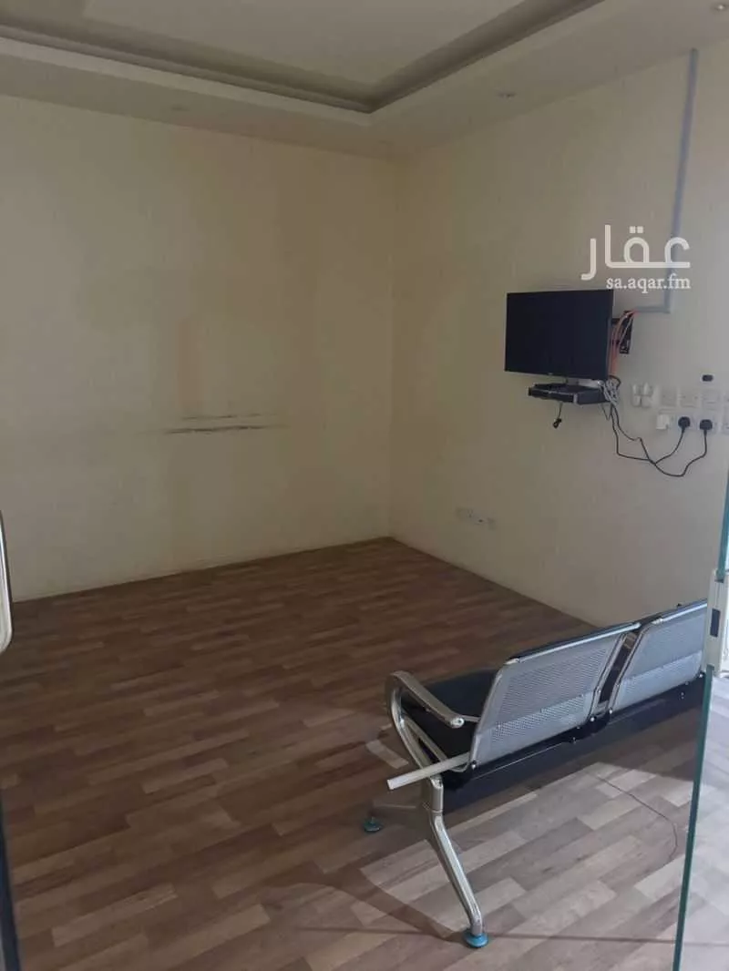 2 bedroom office in Al Yarmouk, Riyadh 6