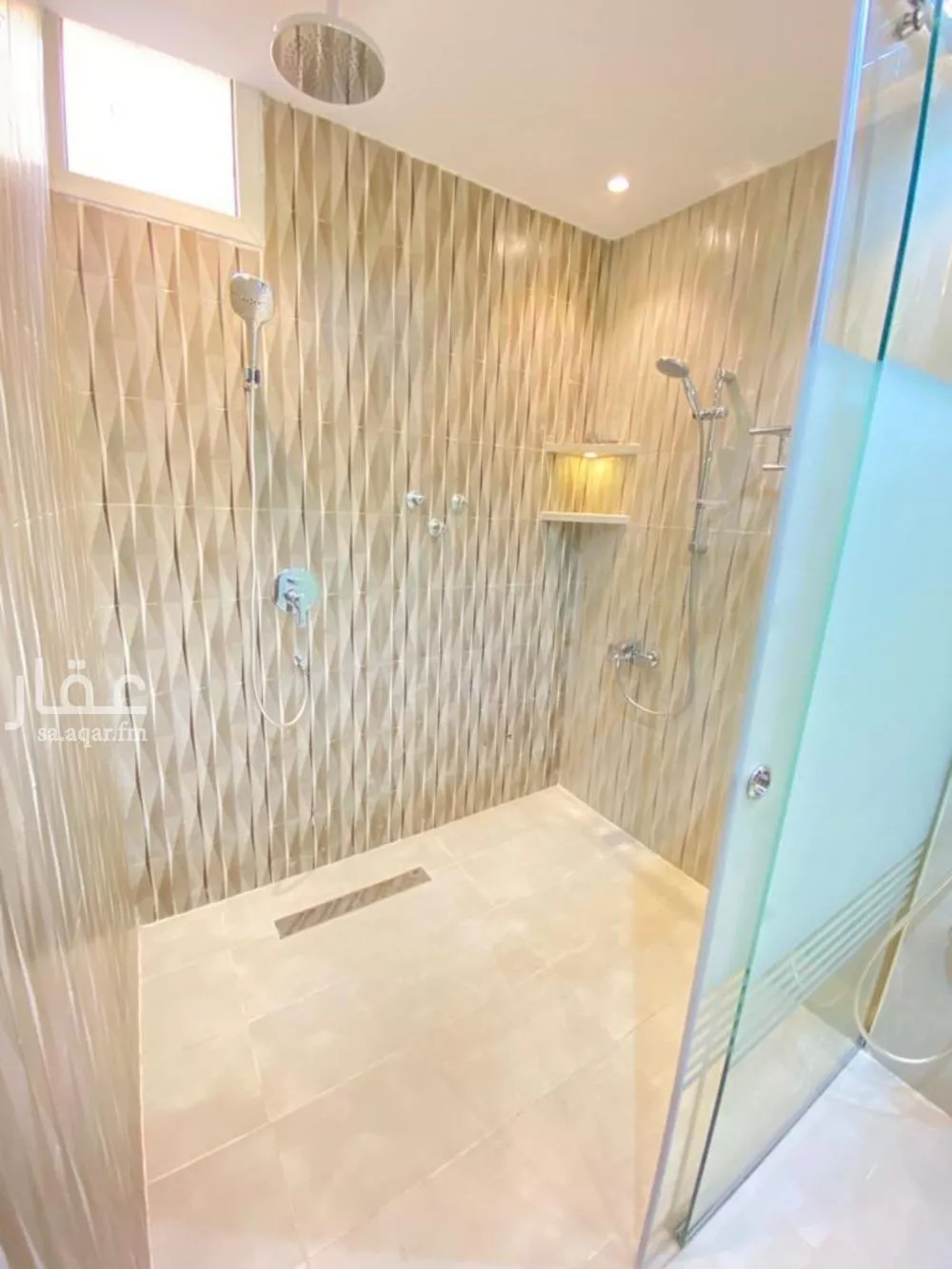 فيلا 5 غرف في قرطبة 5