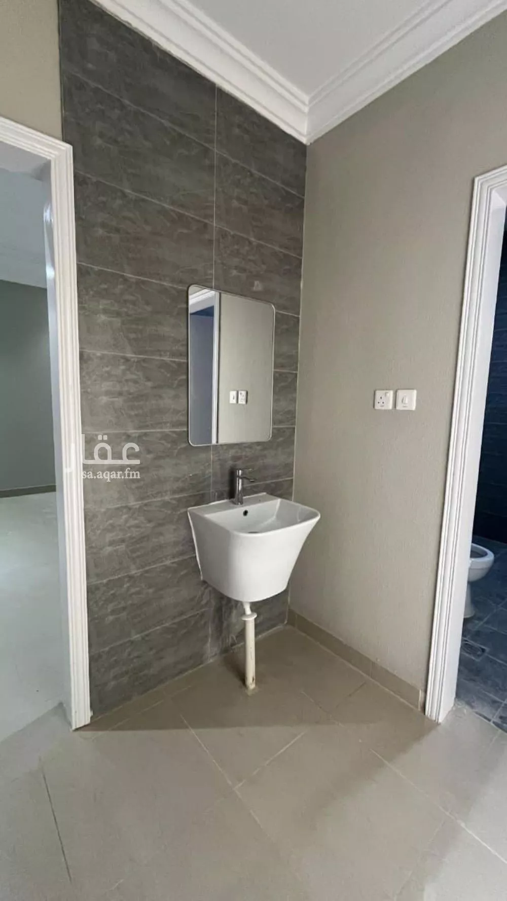 3 bedroom floor in Al Aridh 5