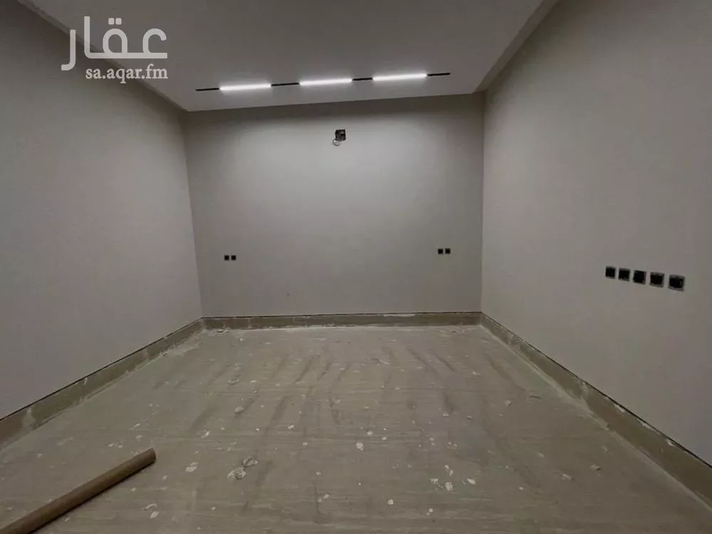 دور 4 غرف في العارض 2