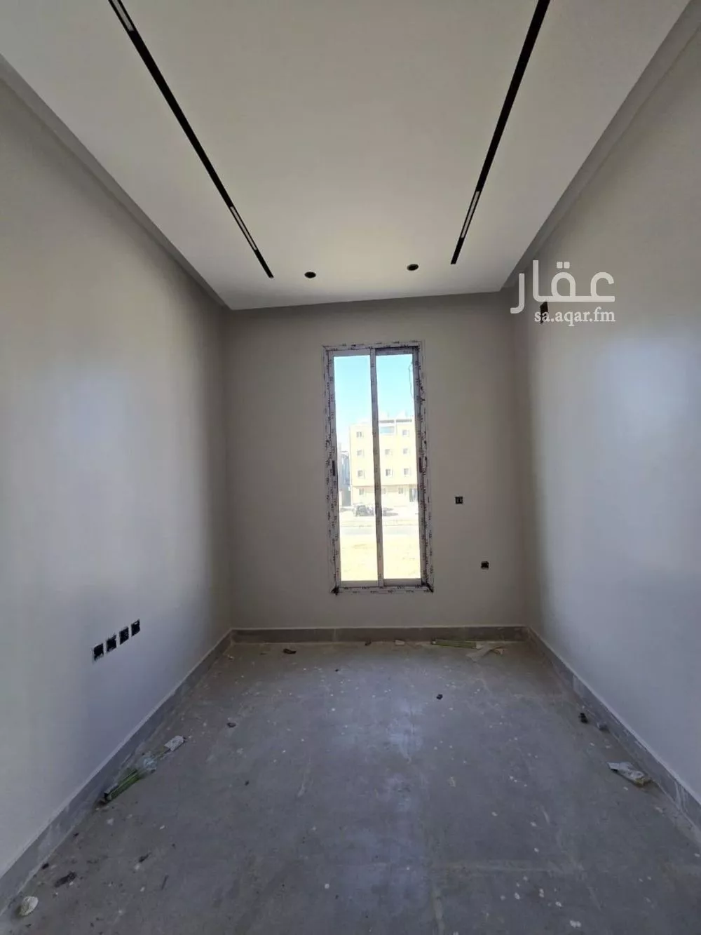 فيلا 4 غرف في العارض 3