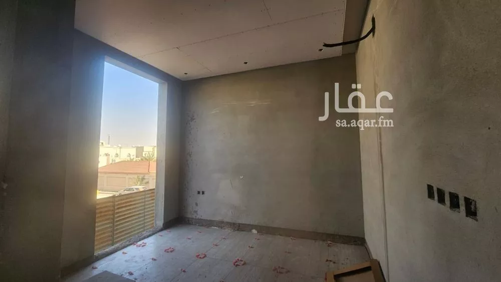 5 bedroom villa in Granada, Riyadh 13