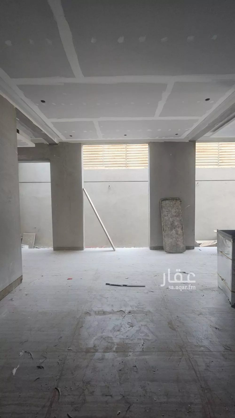 5 bedroom villa in Granada, Riyadh 5