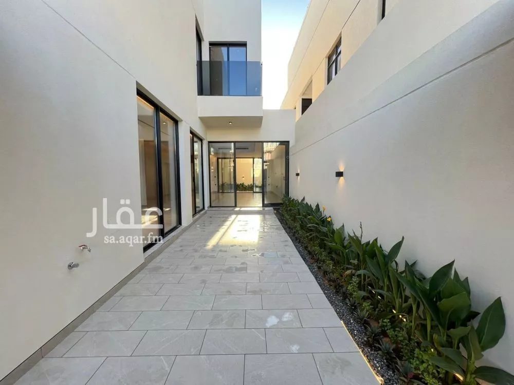 فيلا 4 غرف في النرجس 2