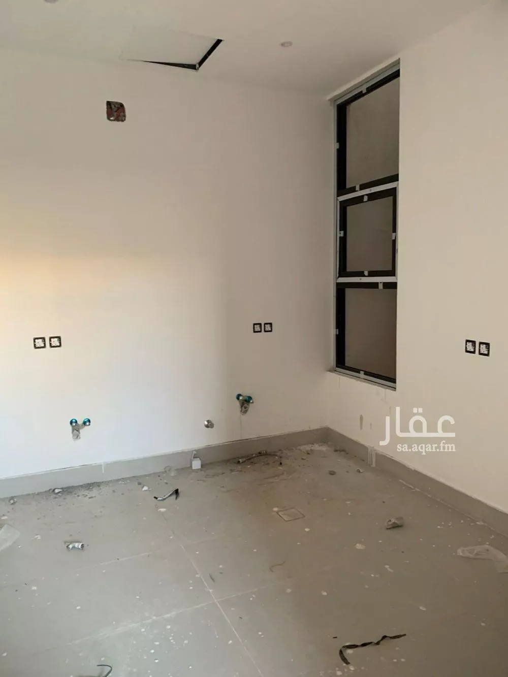 دور 4 غرف في الخليج 3