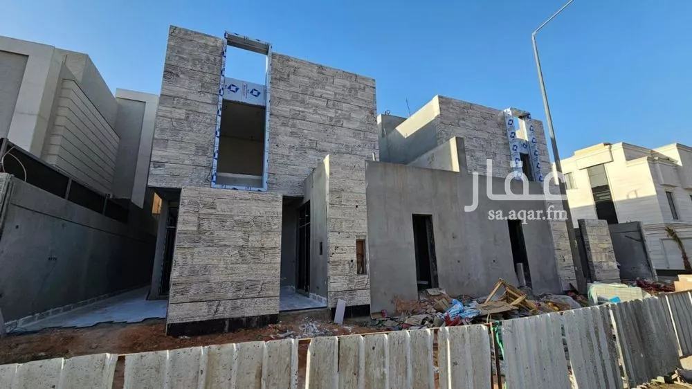 فيلا 5 غرف في الملك فيصل 2