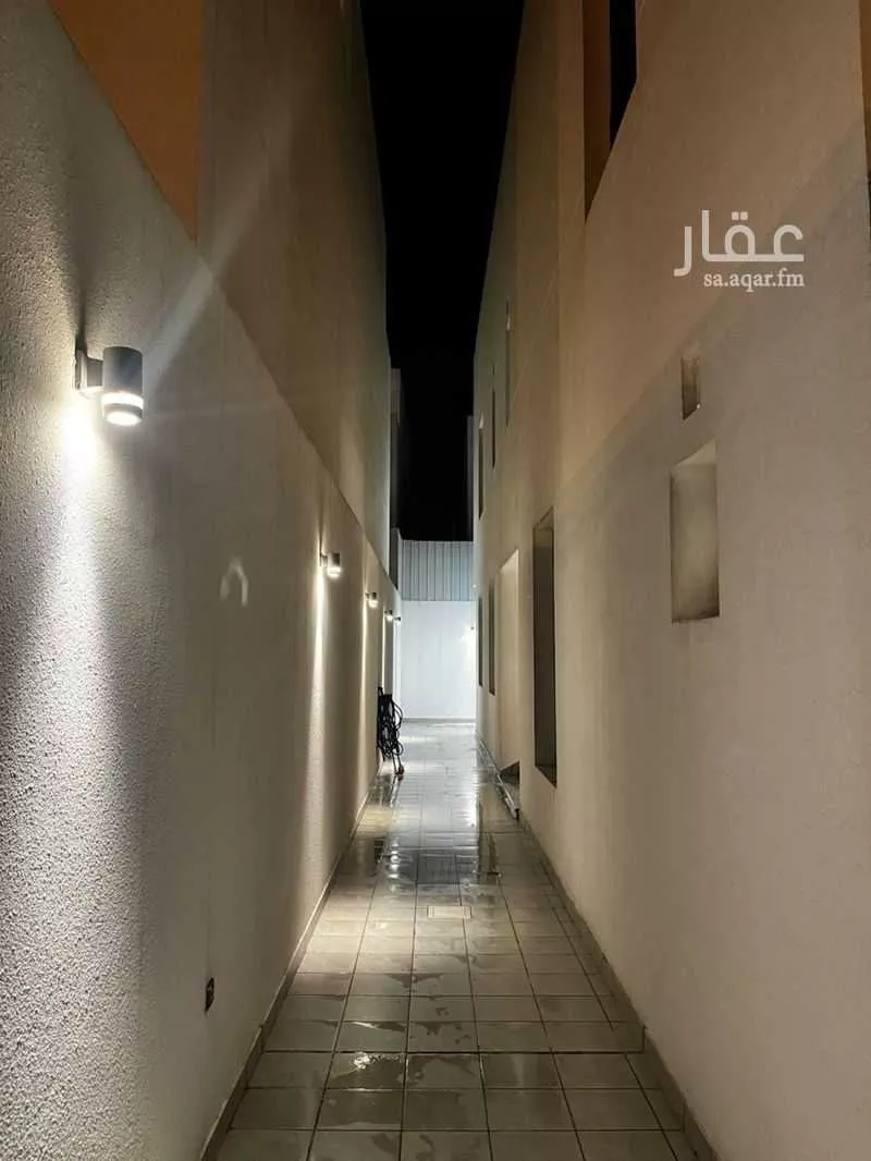 فيلا 5 غرف في الامواج 4