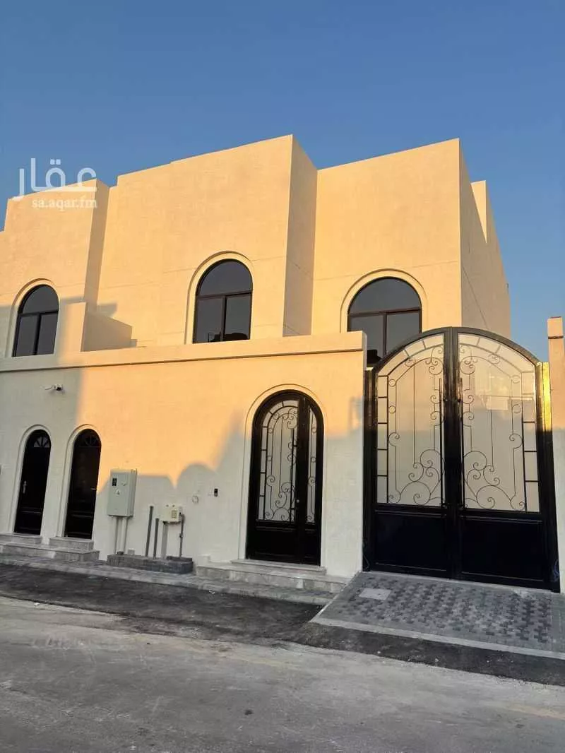 6 bedroom villa in Qurtubah 2