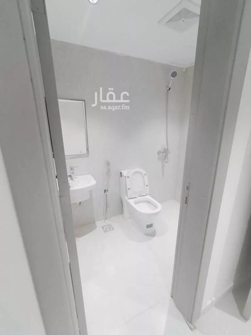 شقة 76 غرف في الديرة 3