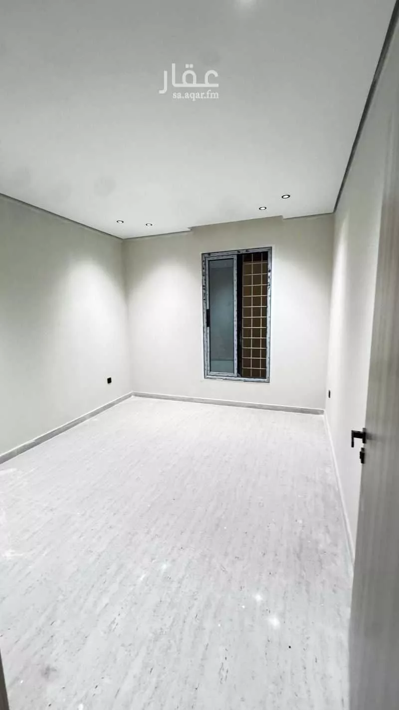 شقة 5 غرف في الشعلة 3