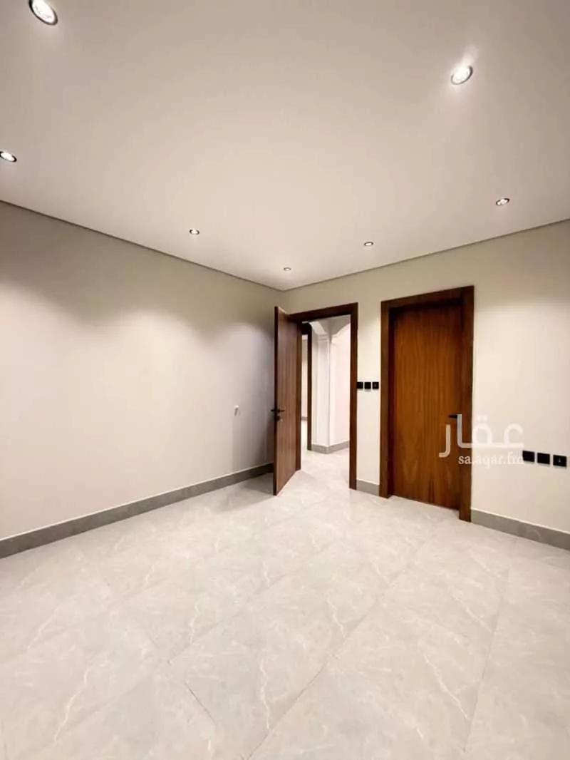 5 bedroom floor in Al Rimal 3