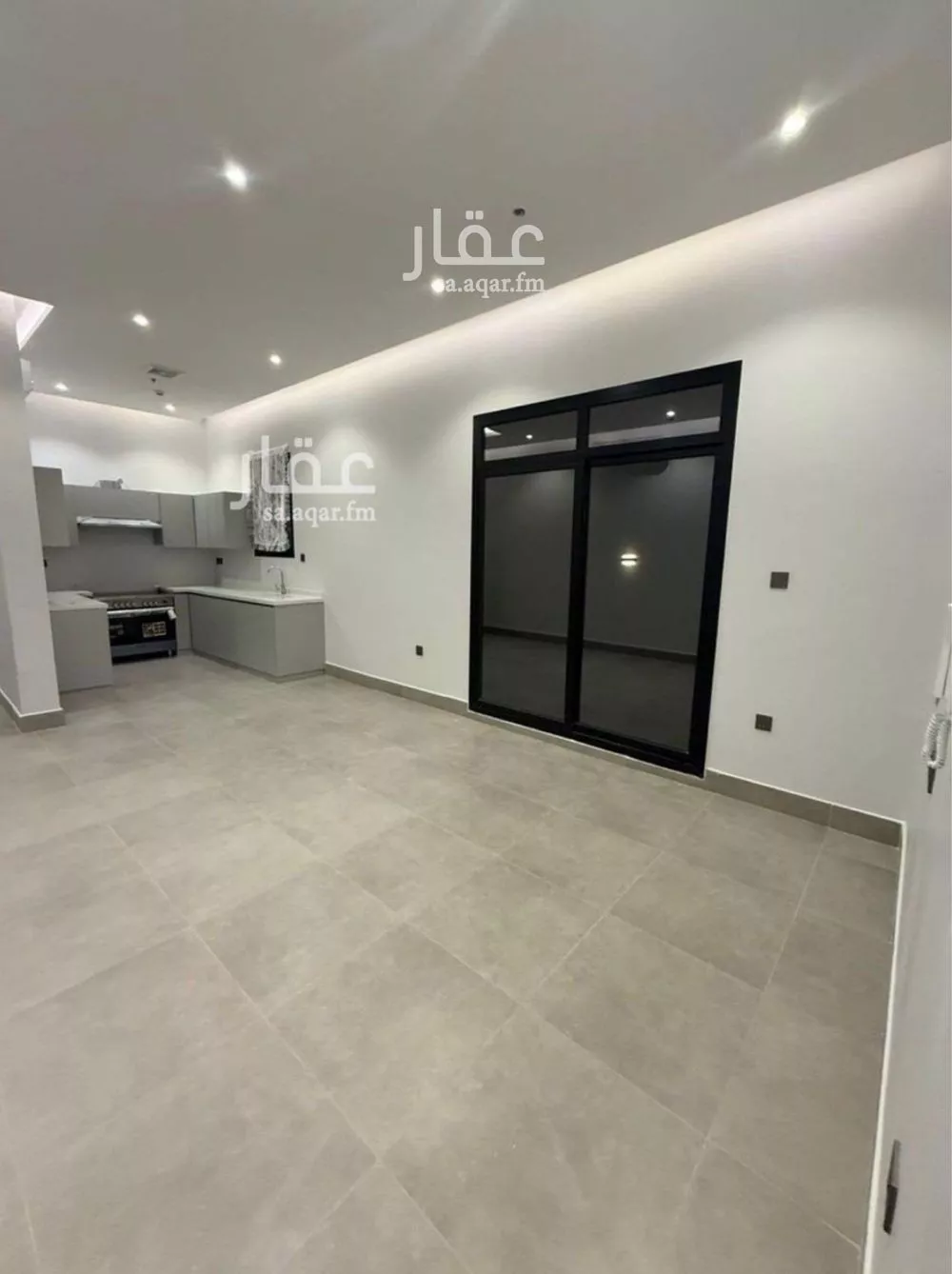 شقة 3 غرف في اشبيلية 5