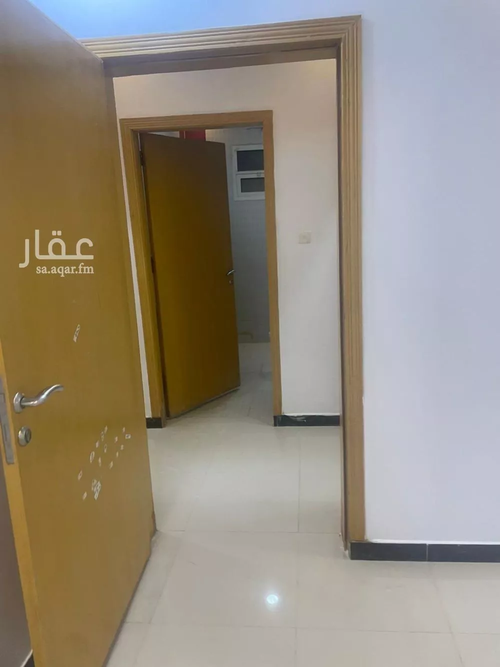 شقة 3 غرف في الرمال 2