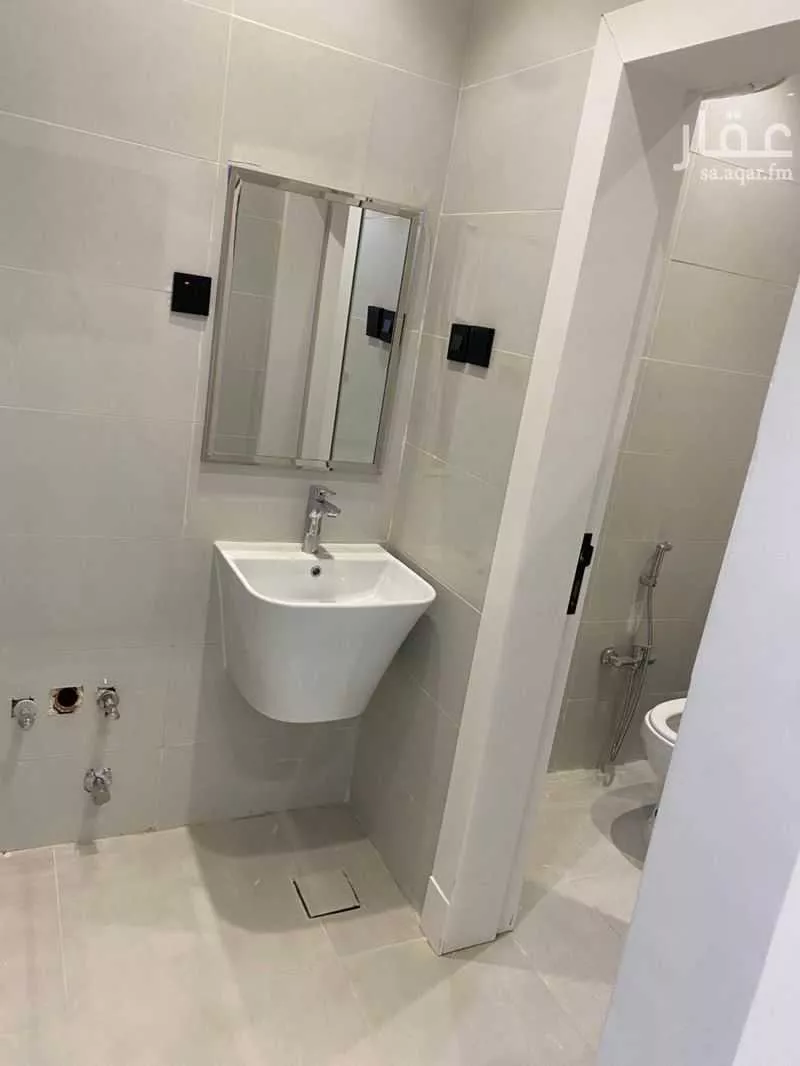 3 bedroom apartment in Al Janadriyah, Riyadh 8