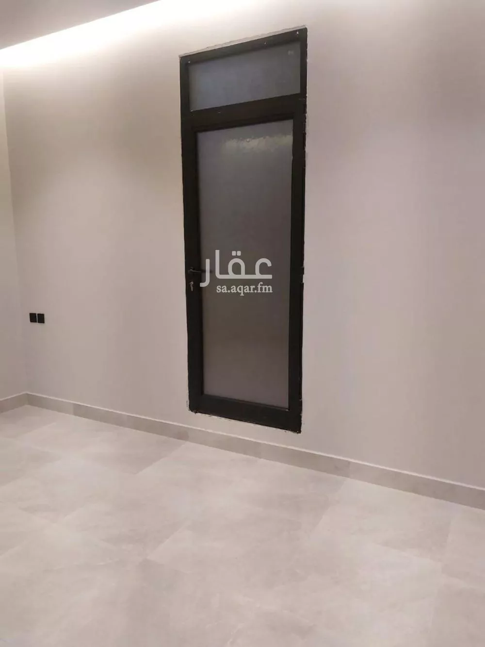 شقة 3 غرف في الرمال 5