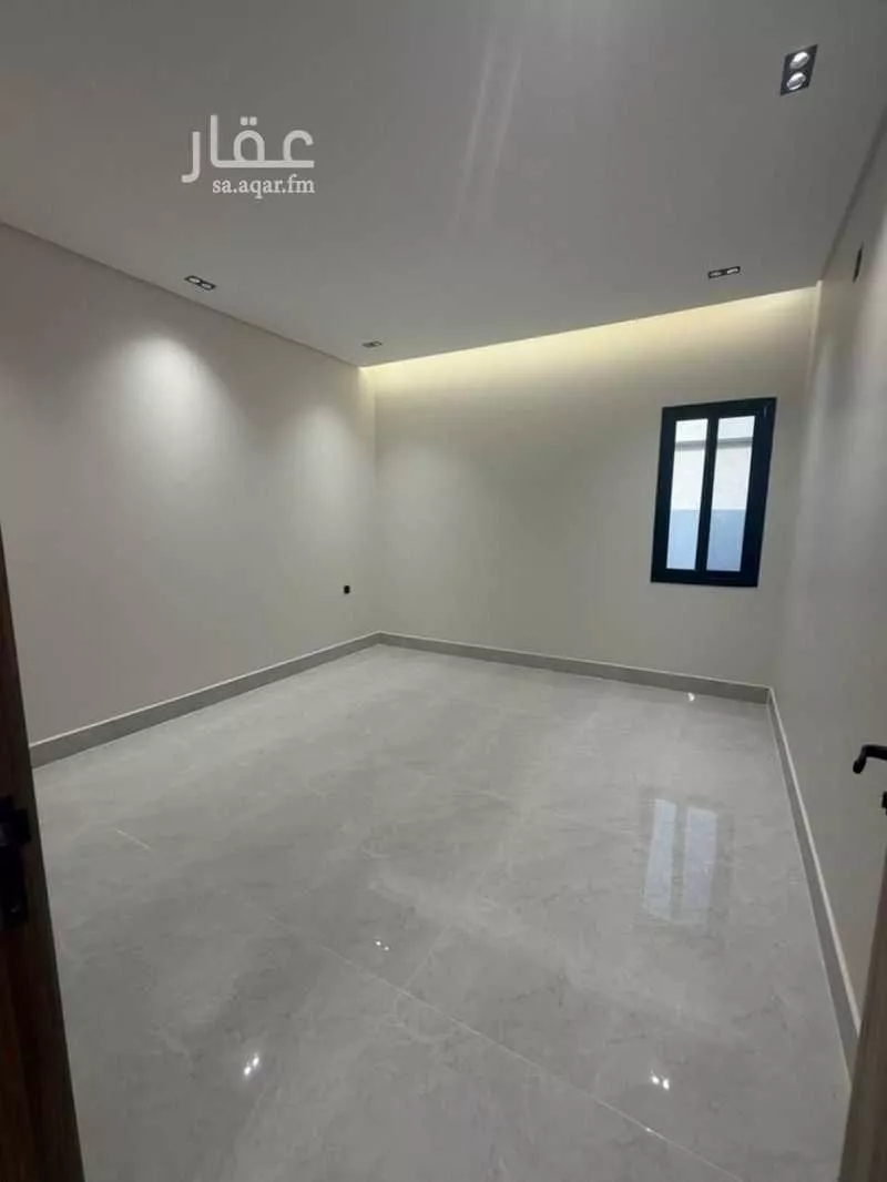 شقة 3 غرف في الرمال 3