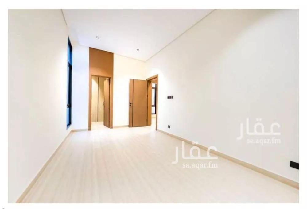 دور 3 غرف في السعادة 4