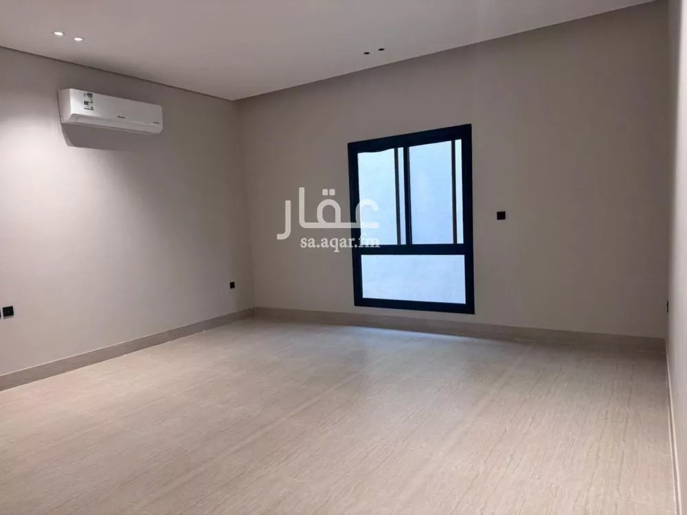 4 bedroom floor in Al Rimal 1