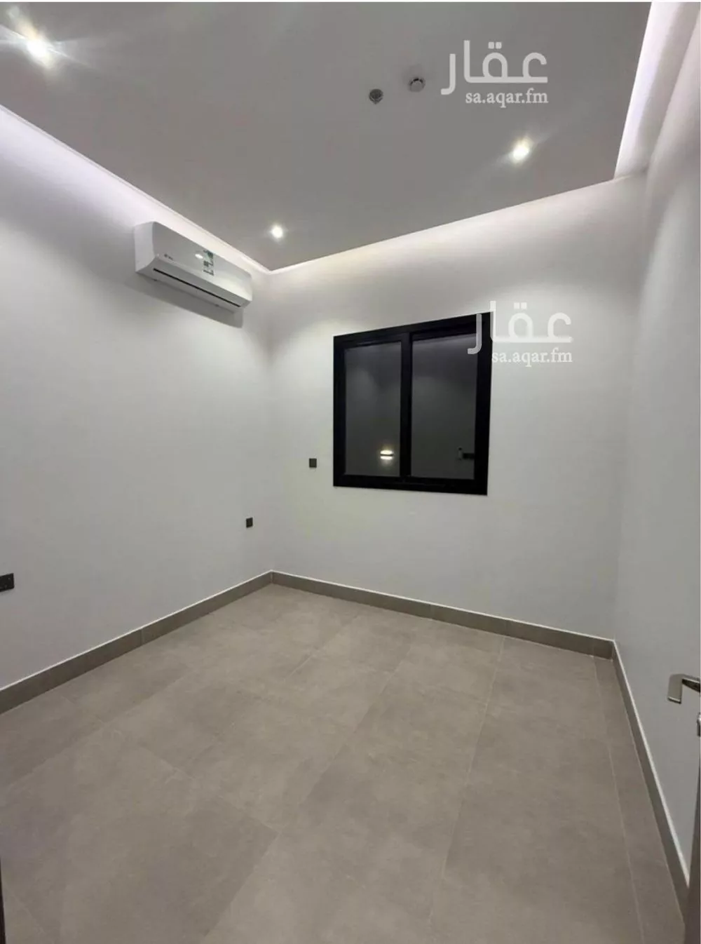 شقة 3 غرف في اشبيلية 2