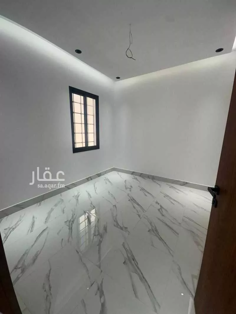 شقة 3 غرف في الرمال 5