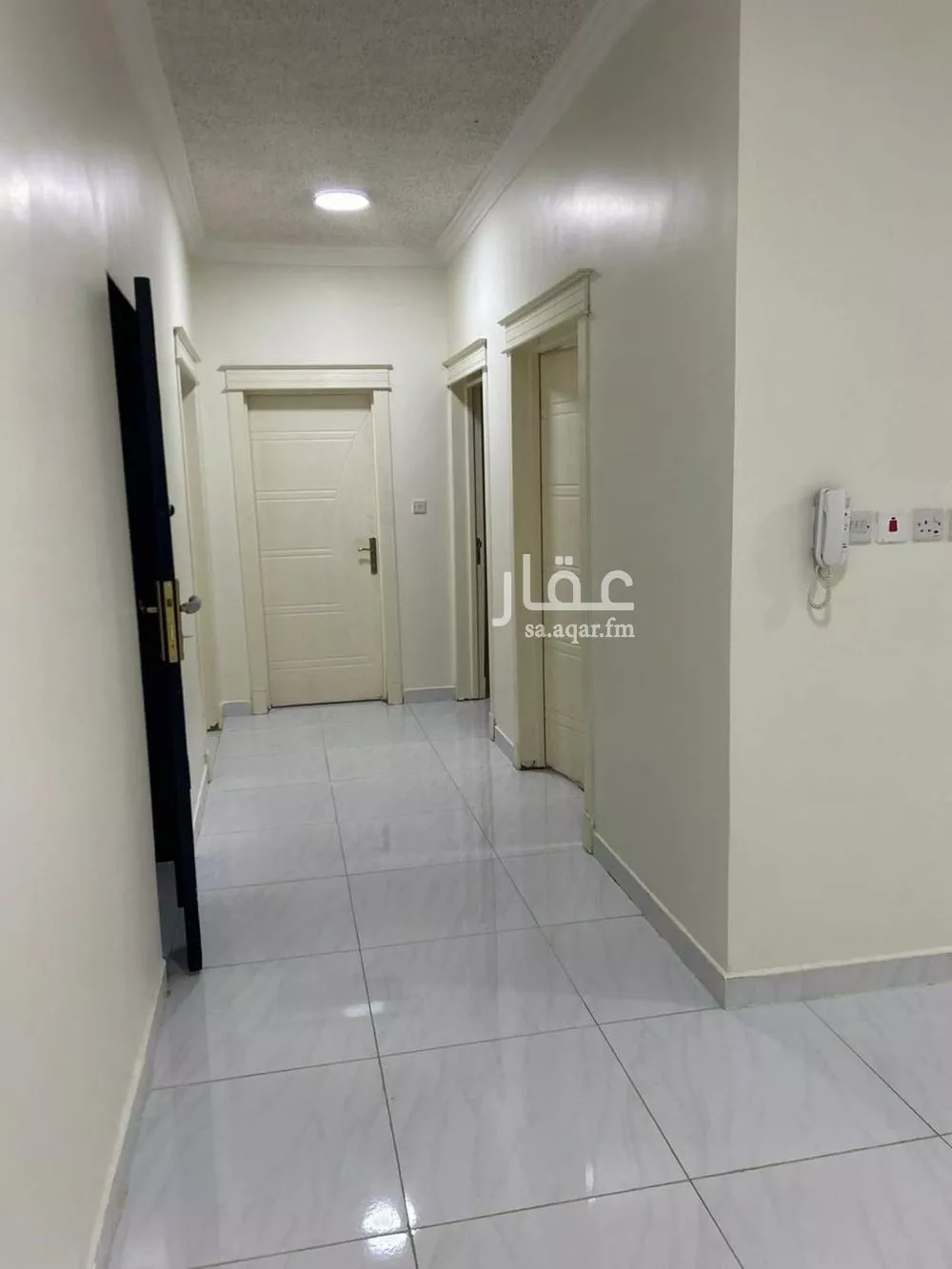 شقة 3 غرف في الرمال 1