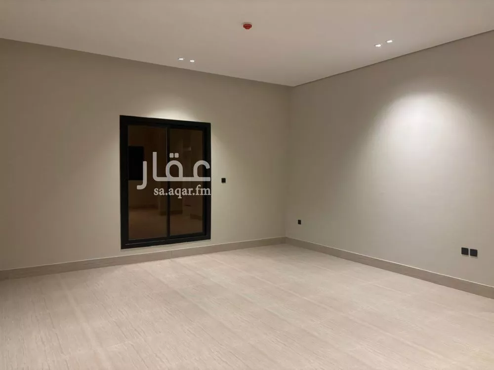 3 bedroom apartment in Al Rimal 4