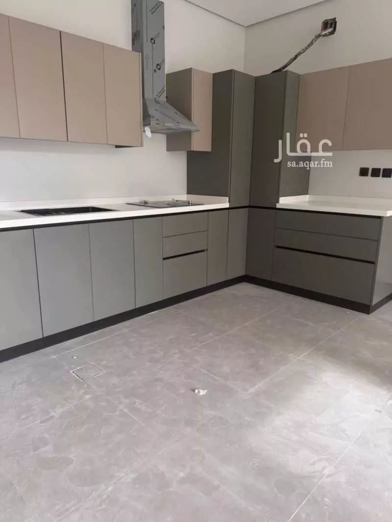 4 bedroom apartment in Al Rimal, Riyadh 5