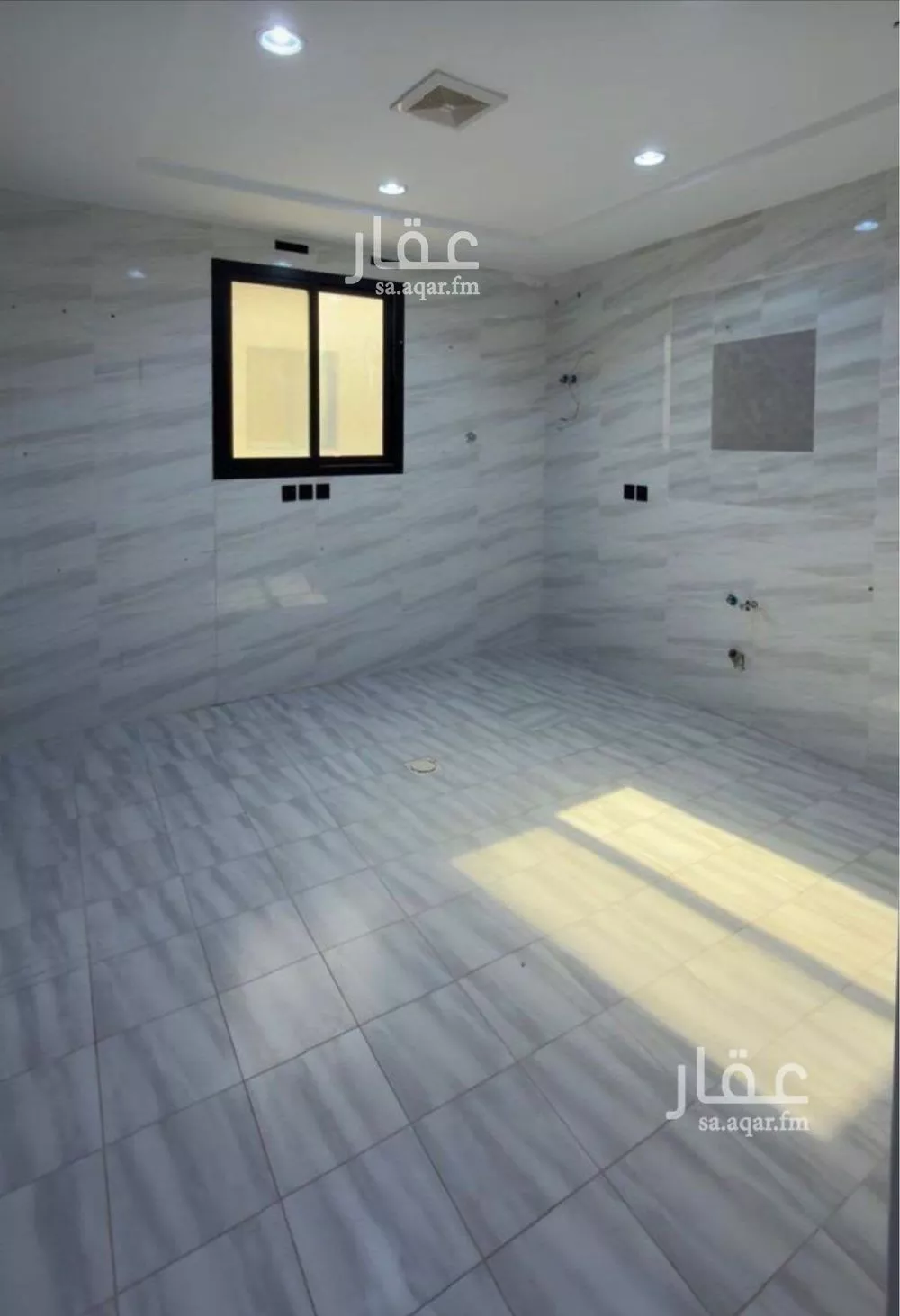 شقة 3 غرف في الرمال 2