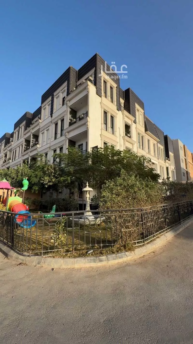 3 bedroom apartment in Al Qairawan 1