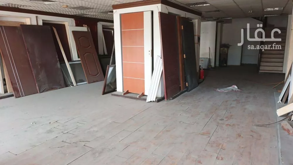 shop in Al Etisalat, Eastern Province 6