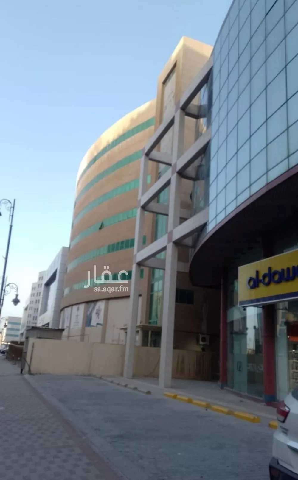 محل 300 م² في الطبيشي 1