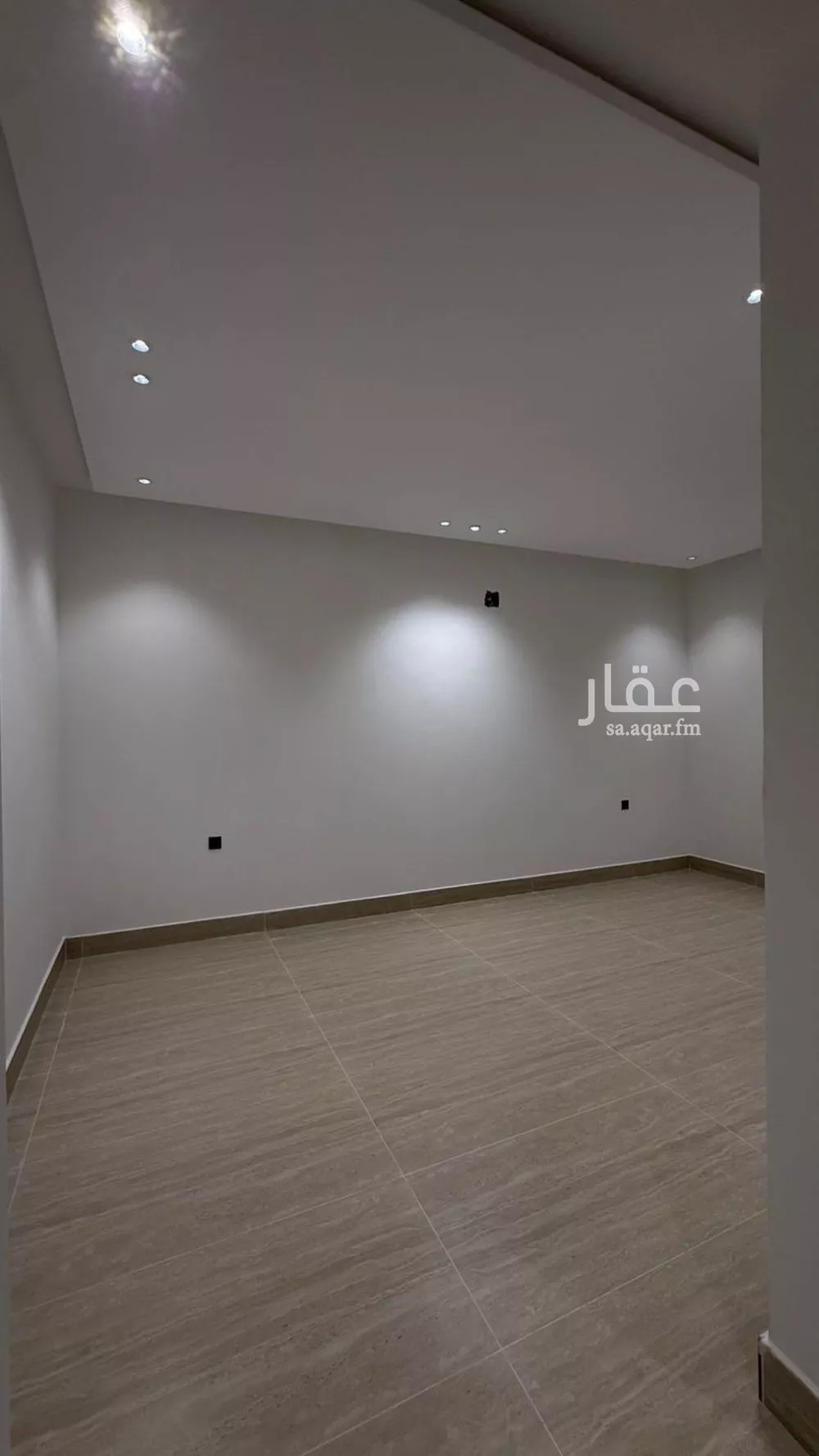 فيلا 5 غرف في العريجاء الوسطى 5