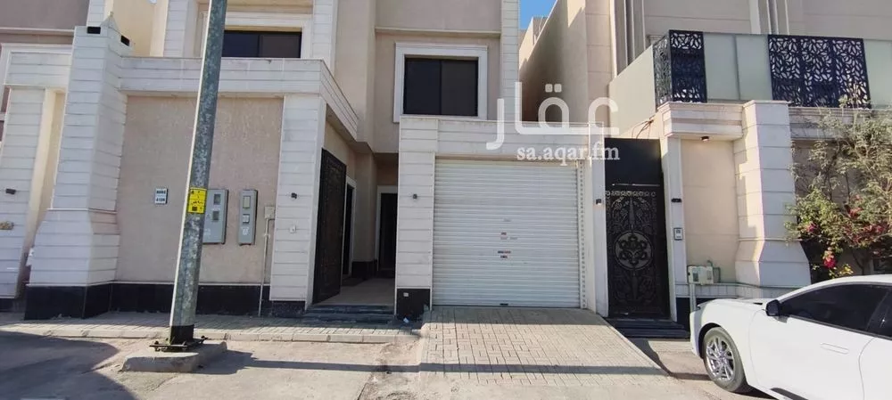 فيلا 8 غرف في الرمال 1