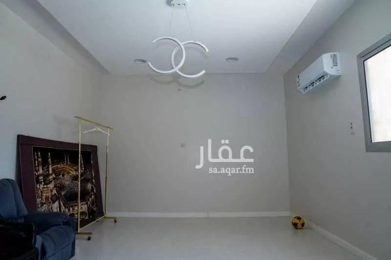 فيلا 7 غرف في العريجاء الغربية 2