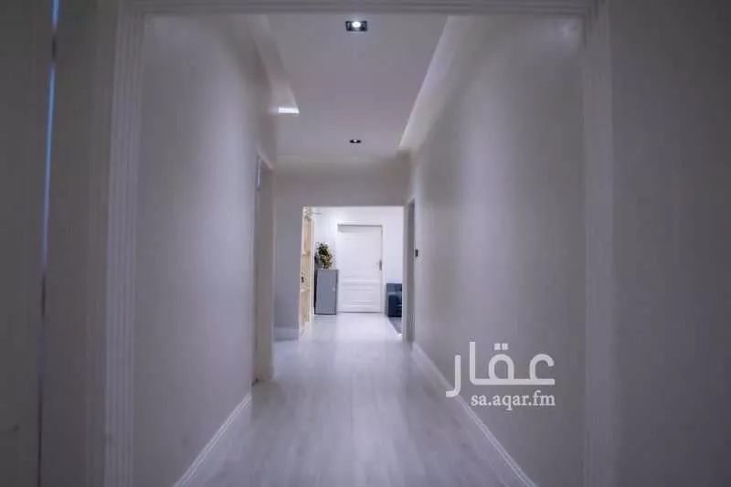 فيلا 7 غرف في العريجاء الغربية 4