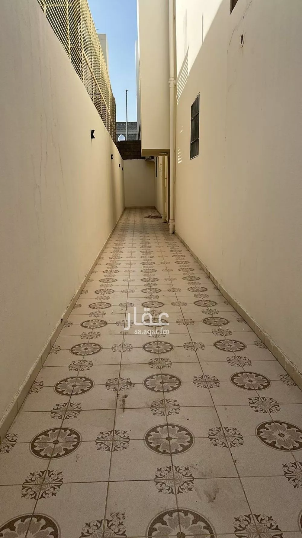 510 sqm building in Al Difa 5