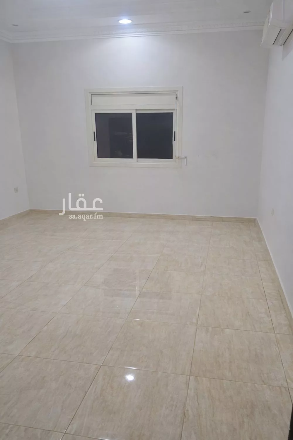 دور 8 غرف في الروابي 4